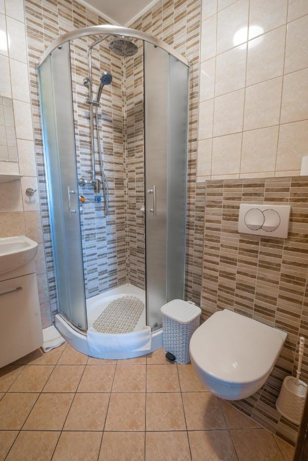 Hotel Boglarka Panzio - Etterem Mezőkövesd Exteriér fotografie